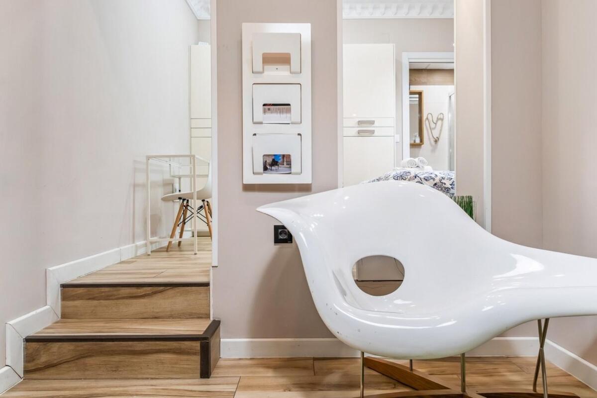 Modern Near Gran Via And Key Places - Reloj I Apartamento